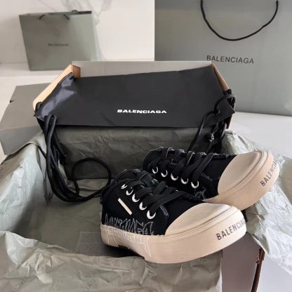 Balenciaga Vintage Style Casual Fabric Shoes - Image 7