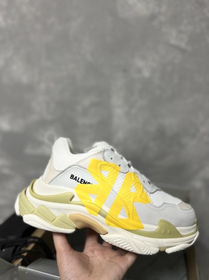 Balenciaga classic tape element couple sneakers - Image 7