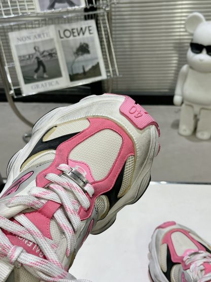 Balenciaga fashionable trendy sports shoes - Image 7