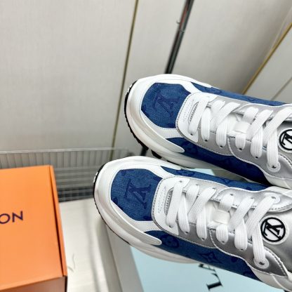 Louis Vuitton Run 55 sneakers - Image 7