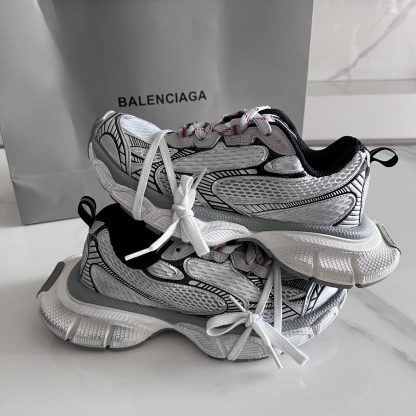Balenciaga distressed trendy running shoes - Image 7