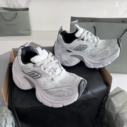 Balenciaga couple's breathable dad shoes - Image 7