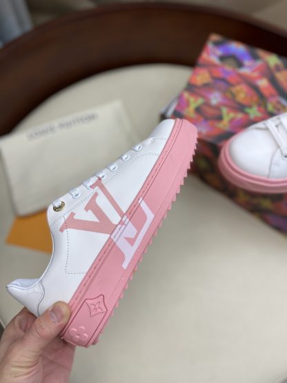 Louis Vuitton couple's Louis Vuitton buckle series casual shoes - Image 6