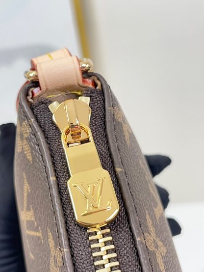 Louis Vuitton POCHETTE TIRETTE Monogram Underarm Bag - Image 7