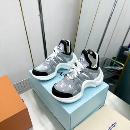 Louis Vuitton casual sports shoes - Image 7