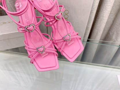 Jimmy Choo Simple and Stylish Heart-shaped Crystal Diamond Strapped High Heels - Image 7