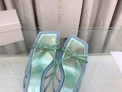 Jimmy Choo Simple and Stylish Heart-shaped Crystal Diamond Strapped High Heels - Image 7