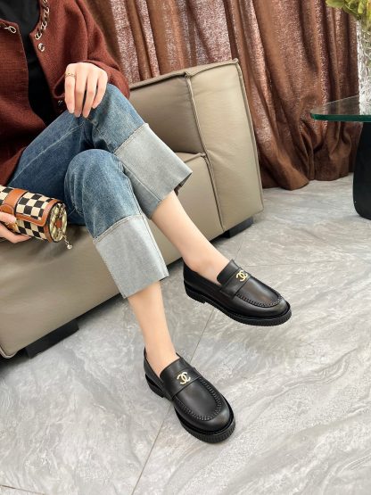 Chanel versatile black matte slim temperament loafers heel height 2cm - Image 6