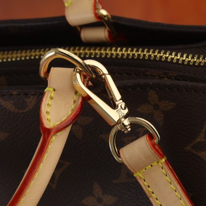 Louis Vuitton Petit Palais Tote Bag - Image 7