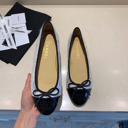 Chanel fashion items black and white elegant and exquisite ballet shoes - Image 7