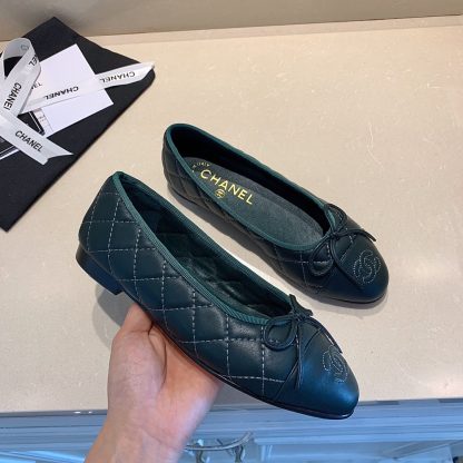 Chanel fashion item dark green elegant and exquisite ballet shoes - Image 7