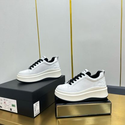 Chanel white with black laces and lining casual versatile sneakers - Image 7