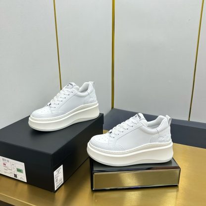Chanel pure white breathable casual versatile sports shoes - Image 7