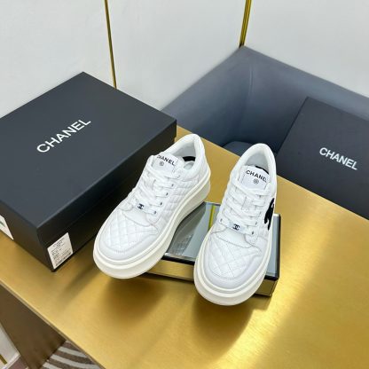 Chanel white with black logo casual versatile sneakers - Image 7