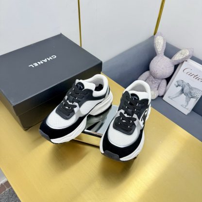 Chanel men's and women's couple's white and black classic breathable casual dad shoes - Image 7