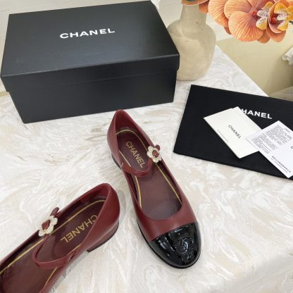 Chanel autumn and winter new red retro style small round head thick heel loafers - Image 7