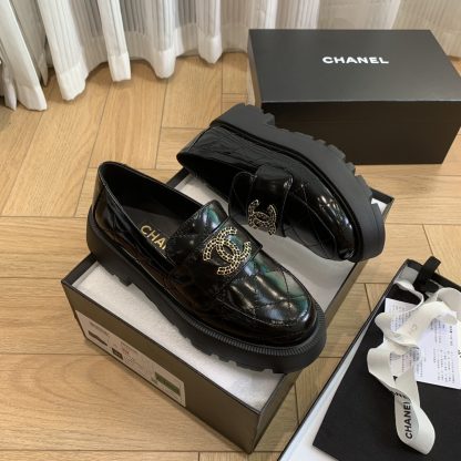 Chanel autumn and winter small round head slim retro style black loafers heel height 4.5cm - Image 7