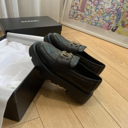 Chanel autumn and winter small round head slim retro style black matte loafers - Image 7