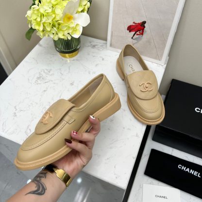 Chanel early spring apricot matte new temperament loafers - Image 7