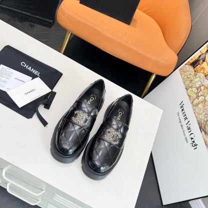 Chanel autumn and winter delicate small round head slim black loafers - Image 7