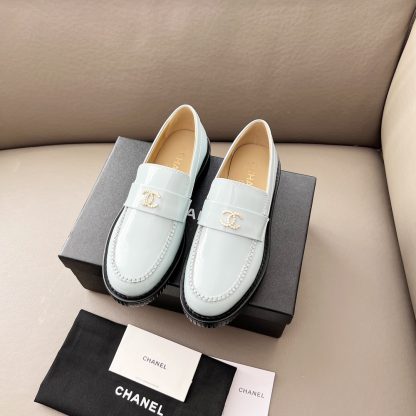 Chanel Early Spring Dance Shoes Series Blue Small Round Head Retro Loafers - Image 7