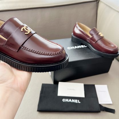 Chanel Early Spring Dance Shoes Series Red Shiny Small Round Head Retro Loafers - Image 6