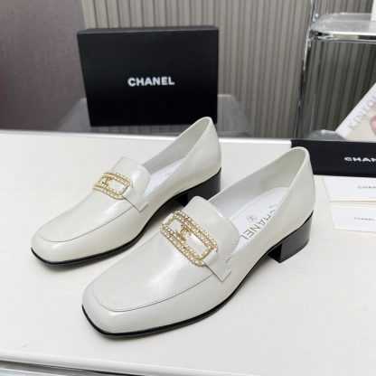 Chanel Early Spring Dance Shoes Series Small Round Toe White Loafers Heel Height 4cm - Image 6