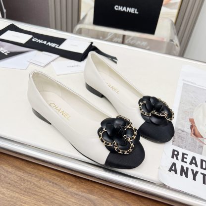 Chanel white spring and summer dancing shoes series small round toe with camellia loafers - Image 7