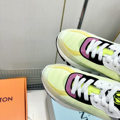 Louis Vuitton Run 55 sneakers - Image 6