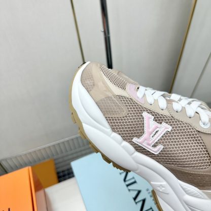 Louis Vuitton Run 55 sneakers - Image 7
