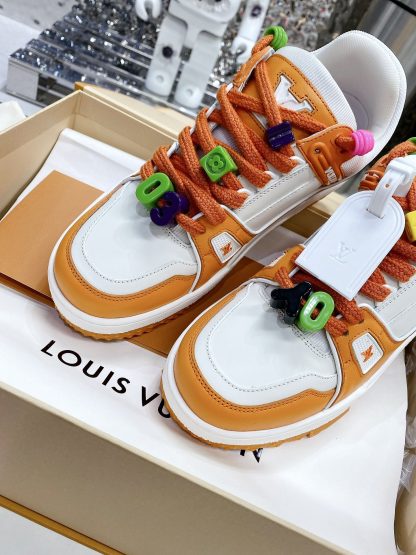 Louis Vuitton Trainer DIY Buckle Sneakers - Image 7