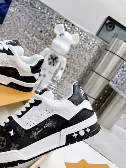 Louis Vuitton Limited Edition Retro Basketball Sneakers - Image 7