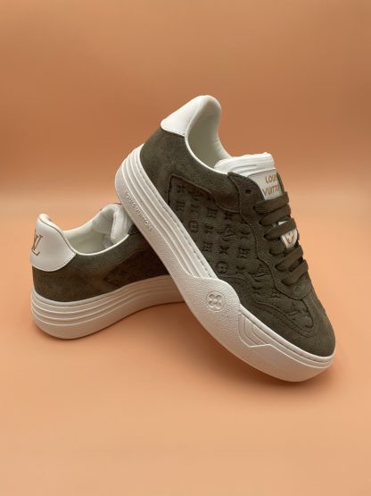 Louis Vuitton casual all-match sneakers - Image 6