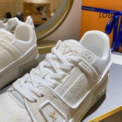 Louis Vuitton's popular skateboard shoes - Image 7