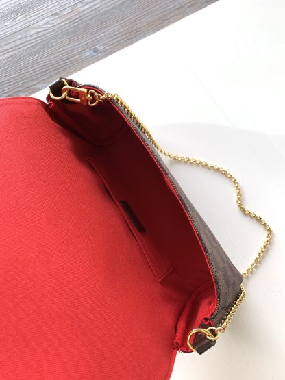 Louis Vuitton FAVORITE Medium Handbag - Image 7