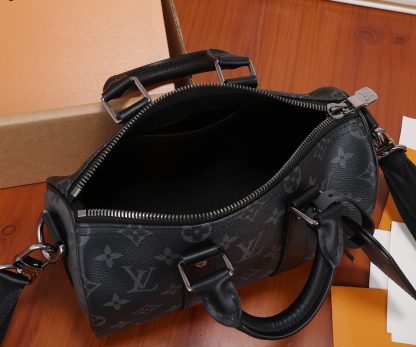 Louis Vuitton Keepall 25 Handbag - Image 7