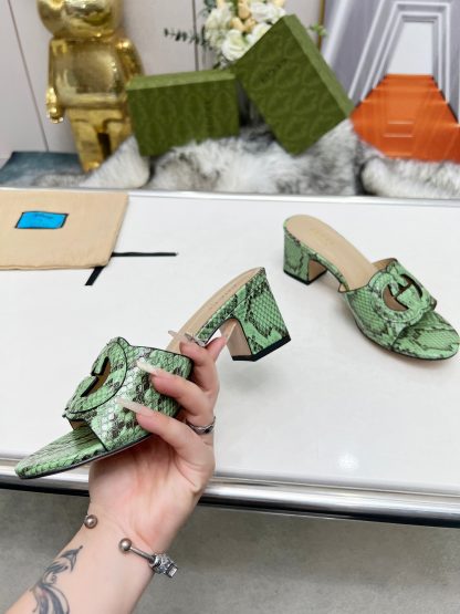 Gucci platform slippers - Image 8