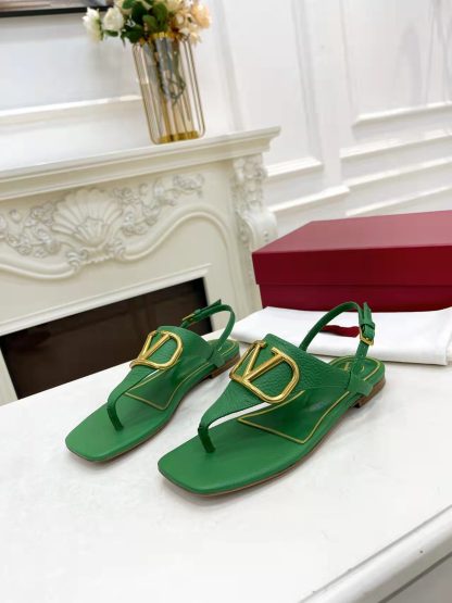 VALENTINO fashionable and versatile thong sandals - Image 7