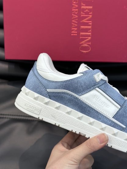 VALENTINO low-top calfskin sneakers - Image 7