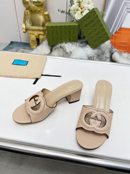 Gucci platform slippers - Image 8