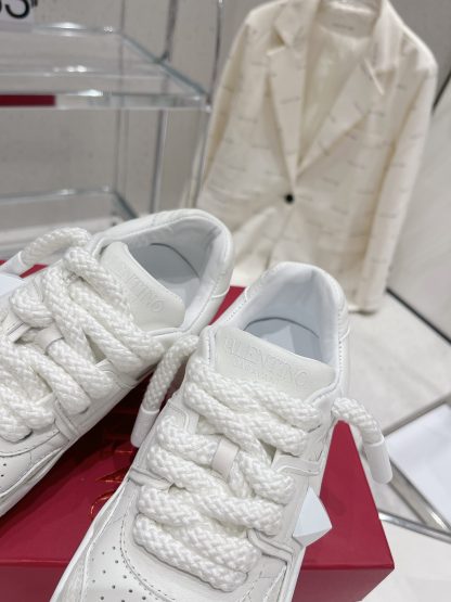 VALENTINO Thick-soled casual sneakers - Image 7