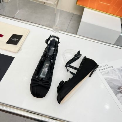 VALENTINO Elegant flat shoes with rivets and fashionable casual shoes - Image 6