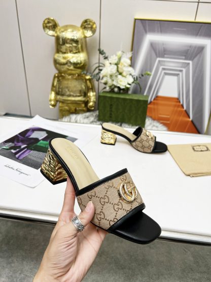 Gucci classic buckle slippers - Image 6