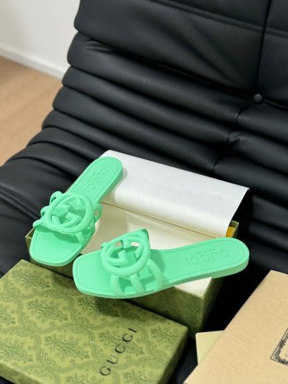 Gucci classic double G upper beach jelly shoes - Image 7
