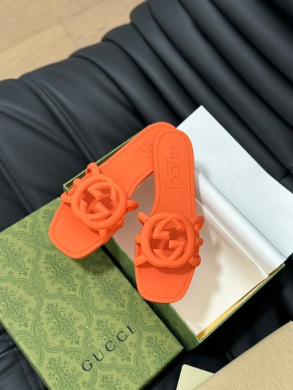 Gucci classic double G upper beach jelly shoes - Image 7