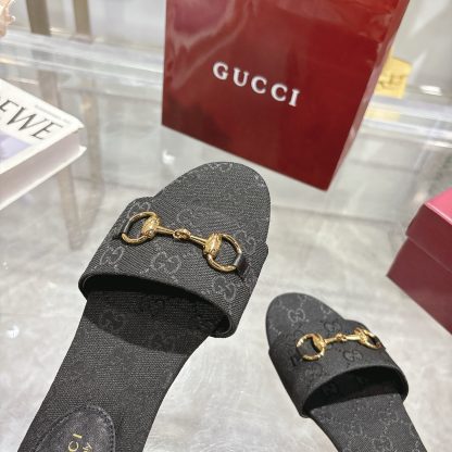 Gucci Horsebit Women's Beach Sandals - Image 7