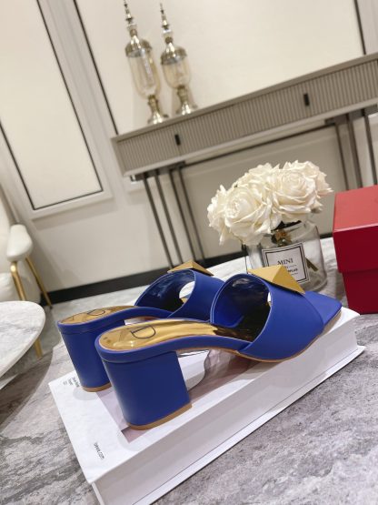 VALENTINO Gold Large Rivet High-end Sandals High Heels - Image 7