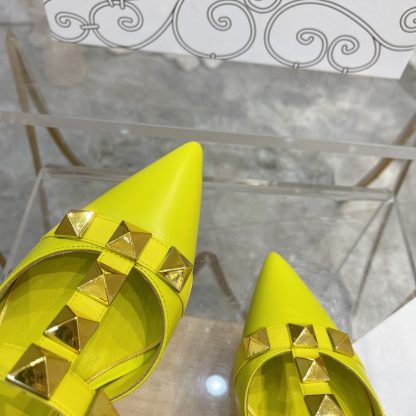 VALENTINO Gold Large Rivet Fashion High-end Sandals High Heels - Image 7