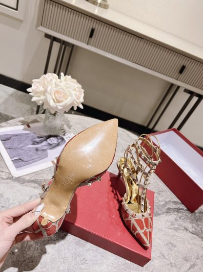 VALENTINO Gold Studded High Fashion High Heels - Image 7