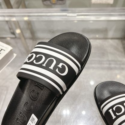 Gucci Good Game Slipper Sandals for Men and Women - Image 7